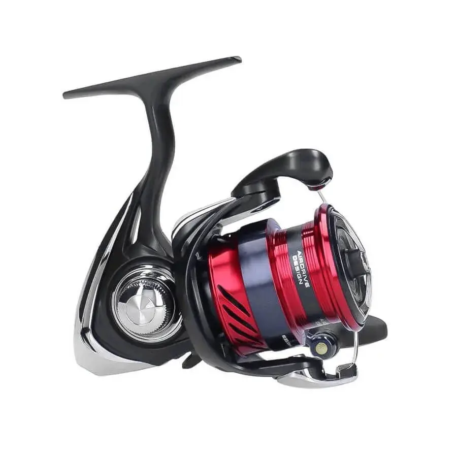 Daiwa Ninja 23 LT 3000 CXH Spin Olta Makinesi