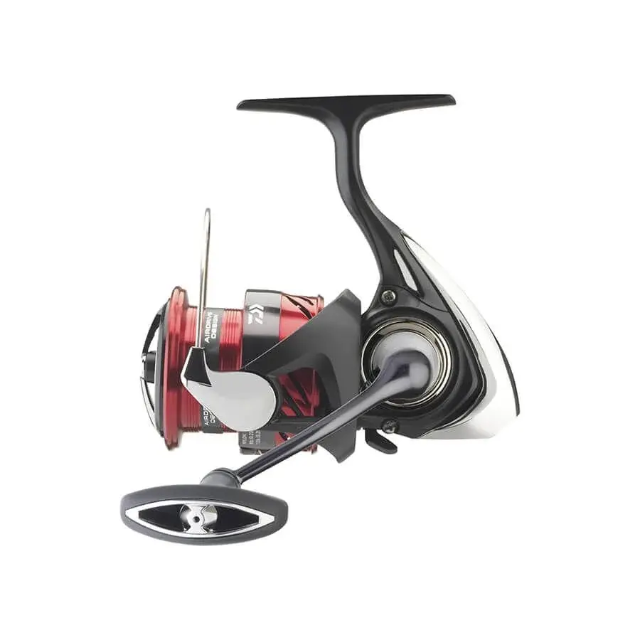 Daiwa Ninja 23 LT 4000 C Spin Olta Makinesi